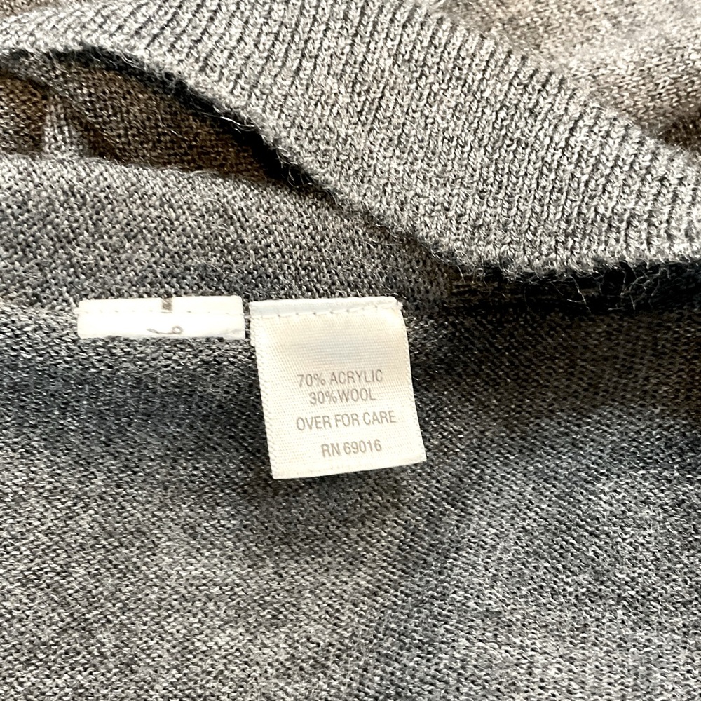 Comfortable Weekend Sweater - Picture 6 of 6